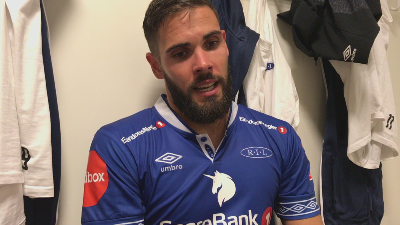 E035C804-779E-40E7-961A-97DB883C11A3.MOV